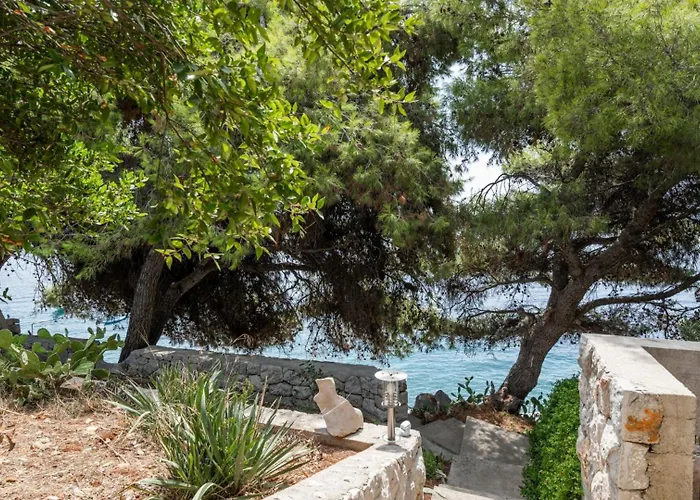 Waterfront House Kata By Guide